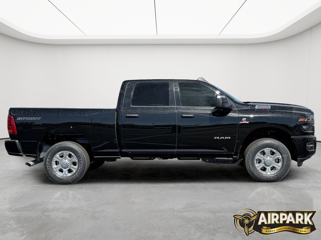 New 2026 Diamond Black Crystal Pearlcoat Ram Big Horn image 3