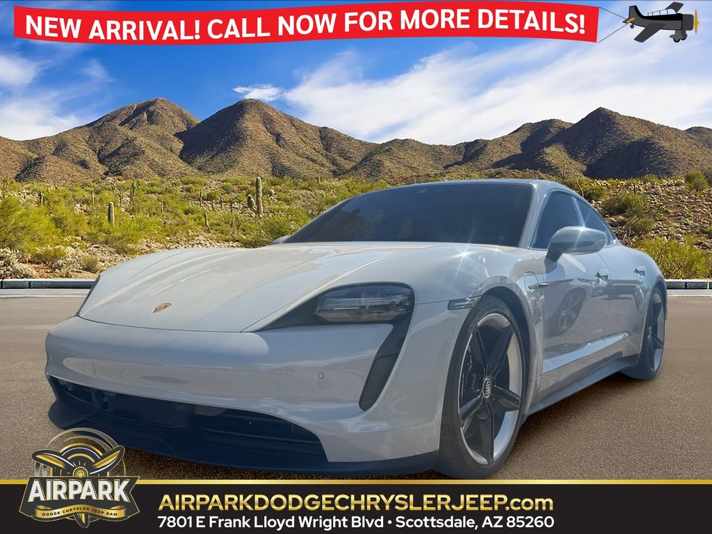 2021 Porsche Taycan 4S's photo