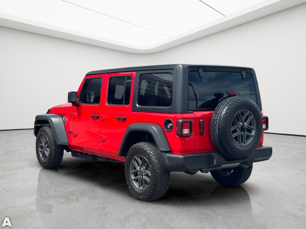 Used 2026 Firecracker Red Clearcoat Jeep Sport S image 4