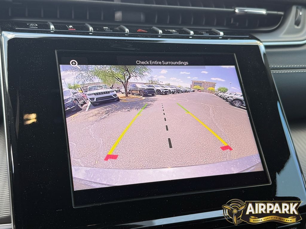 New 2025 Baltic Gray Jeep Laredo image 15