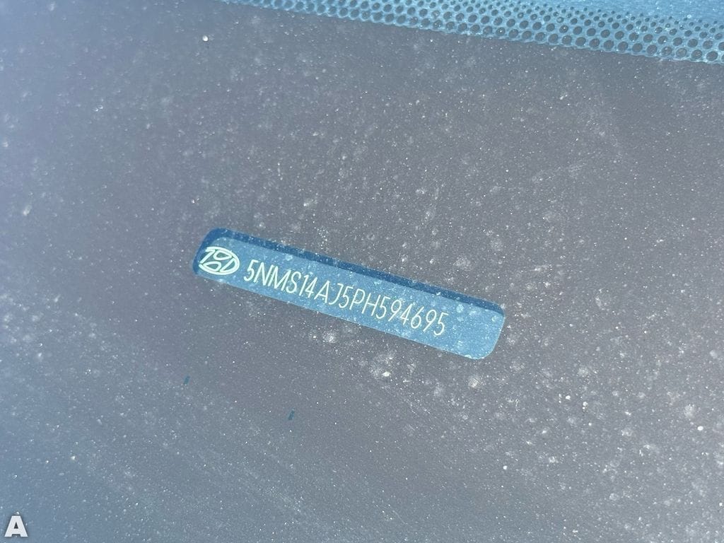 Used 2023 Portofino Gray Hyundai SE image 12