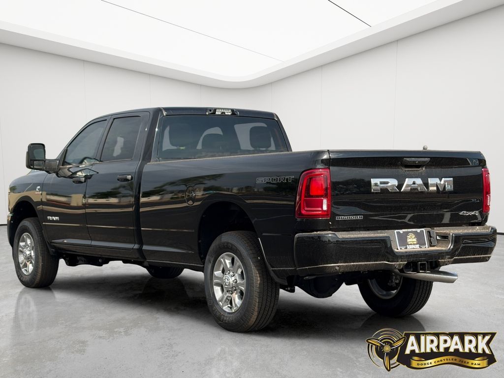 New 2026 Diamond Black Crystal Pearlcoat Ram Big Horn image 7