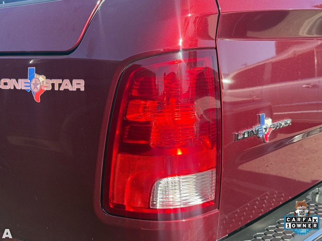 Used 2016 Delmonico Red Pearlcoat Ram Lone Star image 11