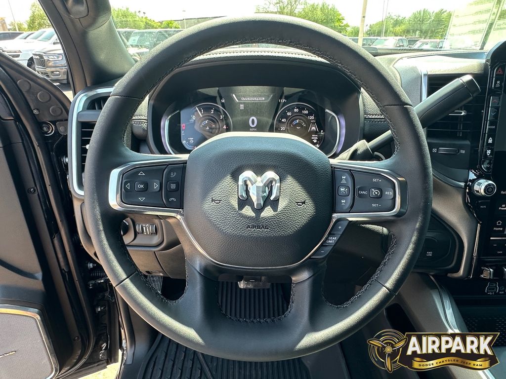 New 2026 Diamond Black Crystal Pearlcoat Ram Laramie image 17