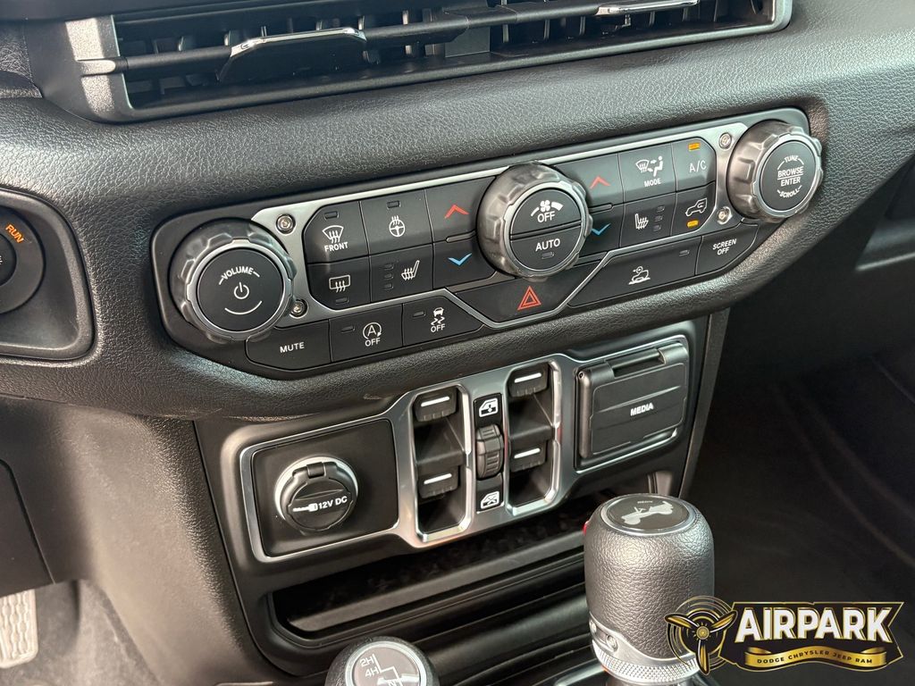 New 2026 41 Jeep Sport image 18