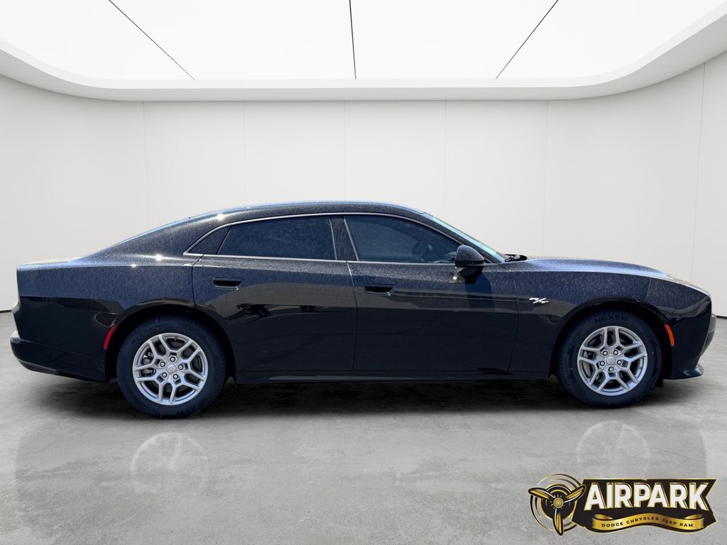 New 2026 Diamond Black Crystal Pearlcoat Dodge R/T image 8