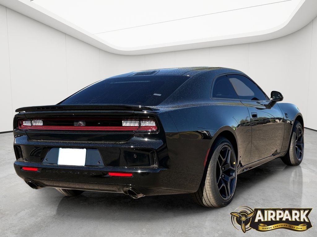 New 2026 Diamond Black Crystal Pearlcoat Dodge Scat Pack image 4