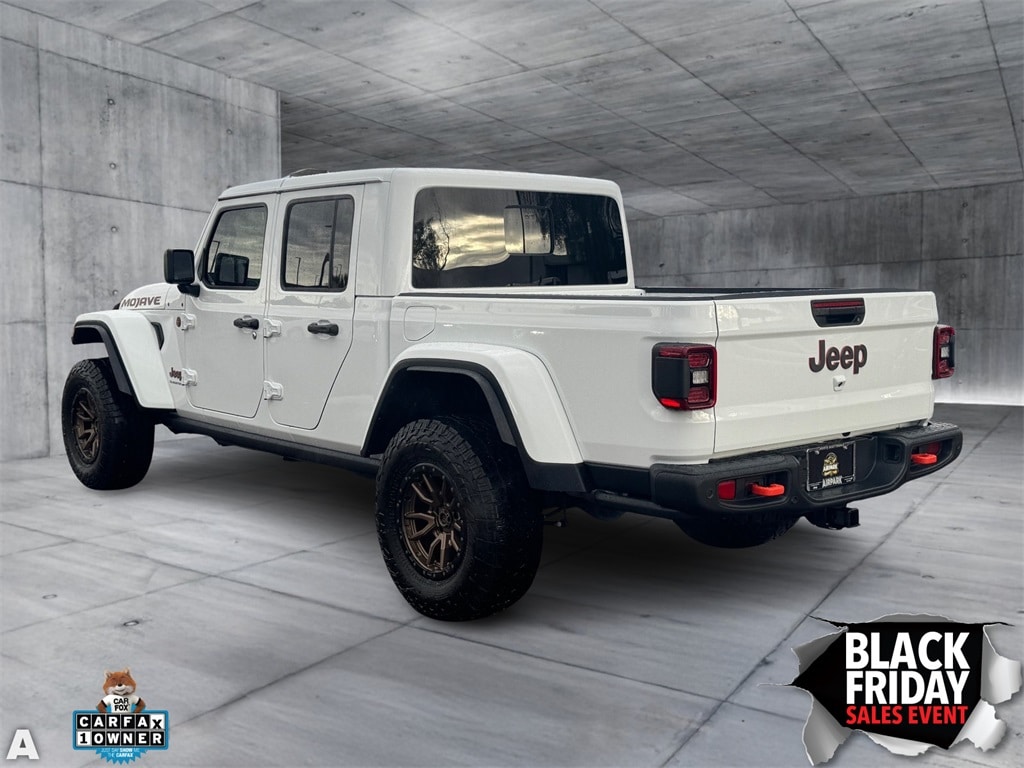 Used 2024 Jeep Gladiator Mojave Truck