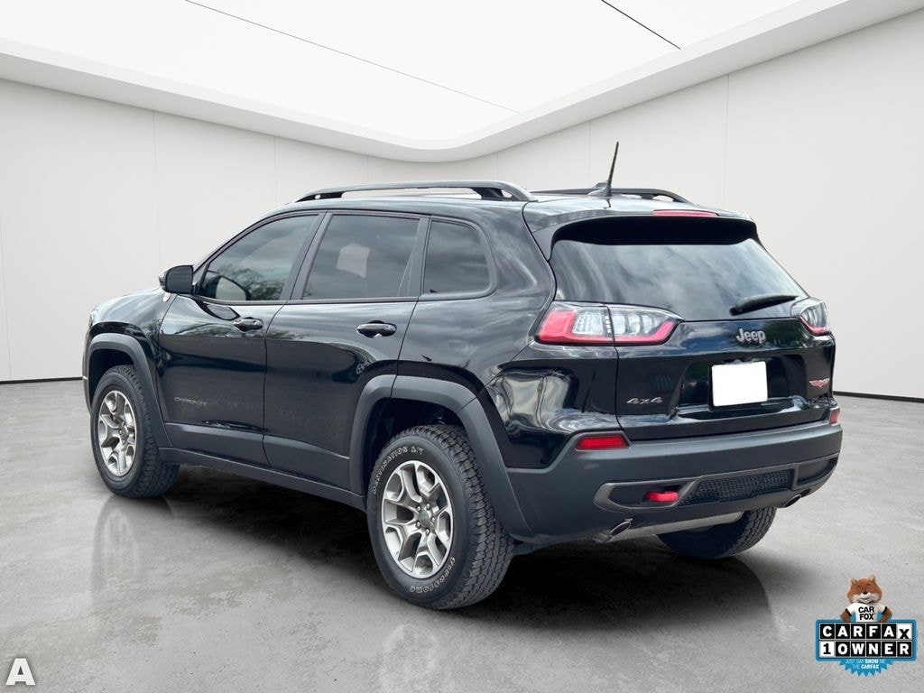 Used 2022 Jeep Cherokee Trailhawk SUV