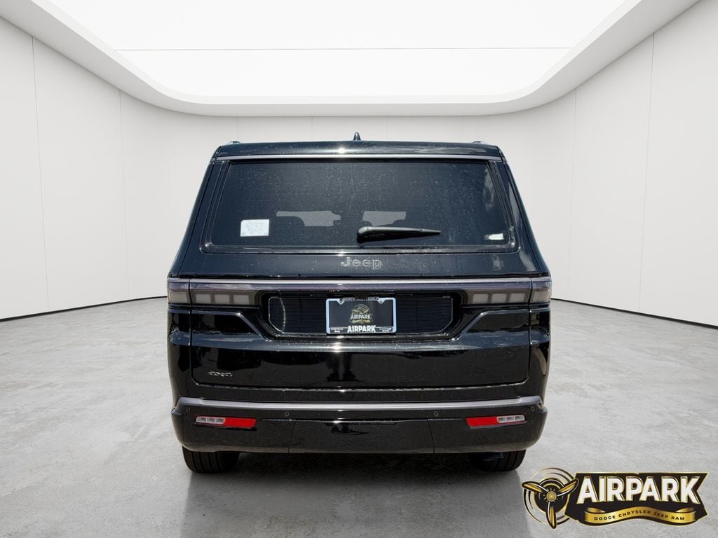 New 2026 High Gloss Black Jeep Limited image 5