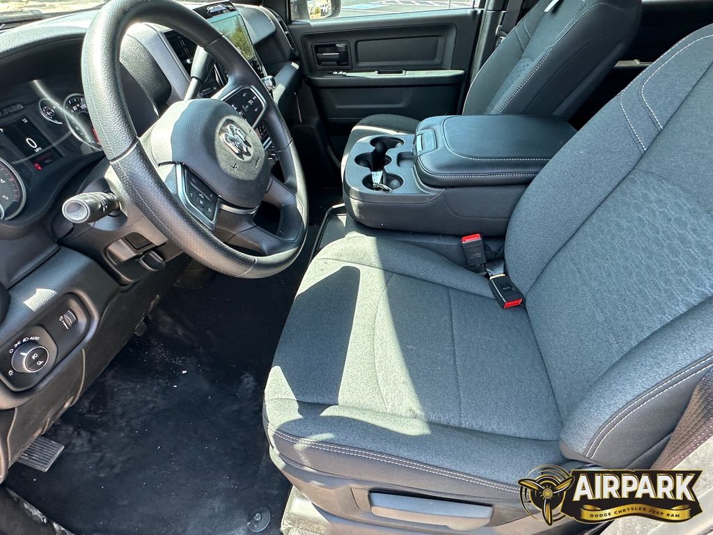 New 2026 Silver Zynith Ram Tradesman image 13