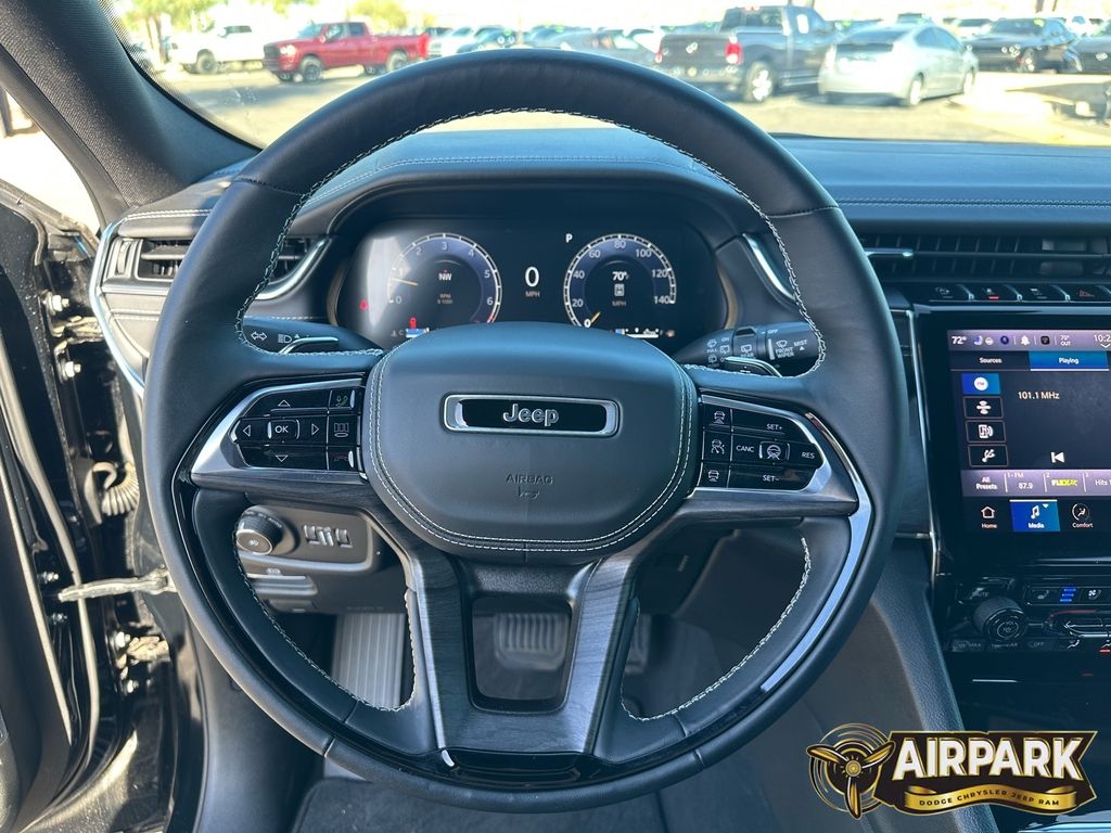 New 2025 Silver Zynith Jeep Overland image 18