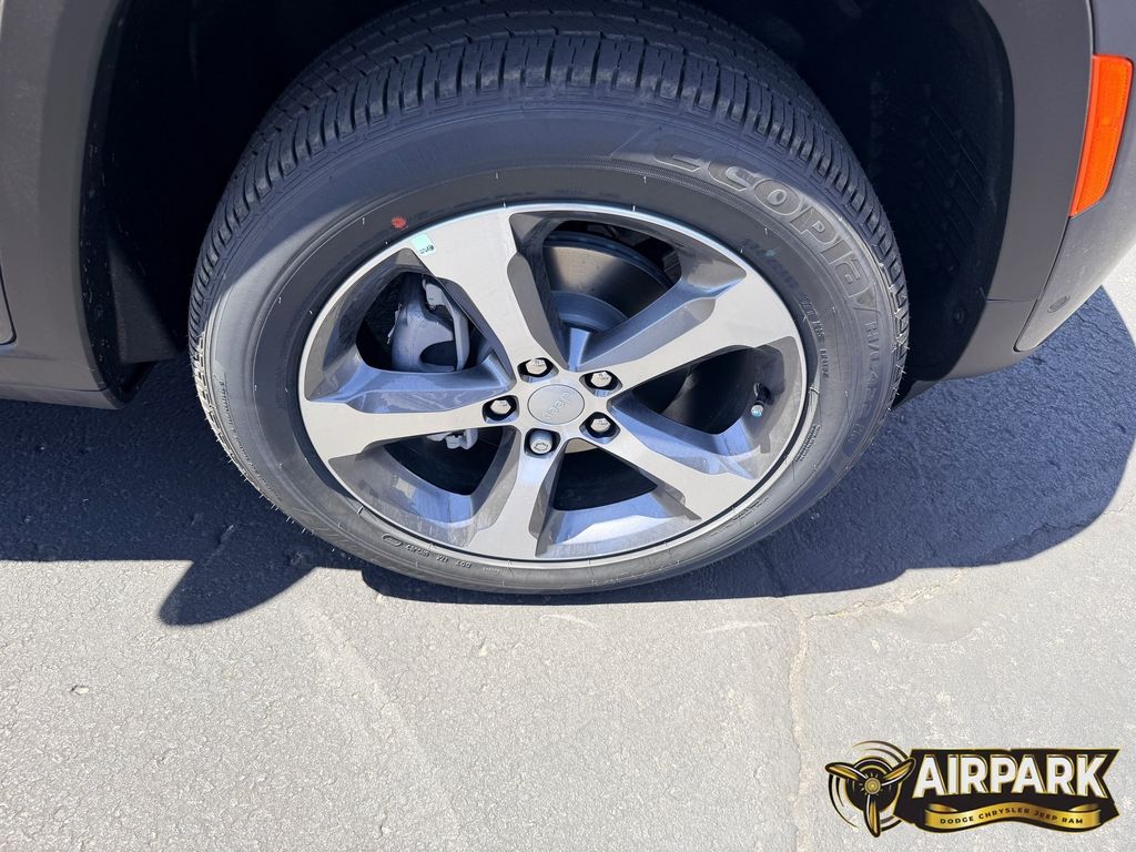 New 2026 Baltic Gray Jeep Limited image 10