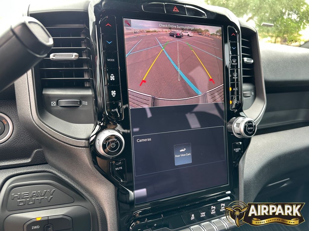 New 2026 Molten Red Pearlcoat Ram Tradesman image 20