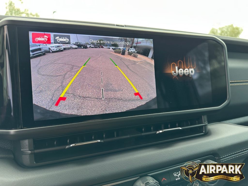 New 2025 41 Jeep Sahara image 19