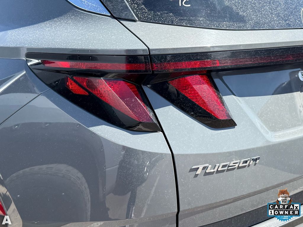 Used 2024 Gray Hyundai SEL image 9