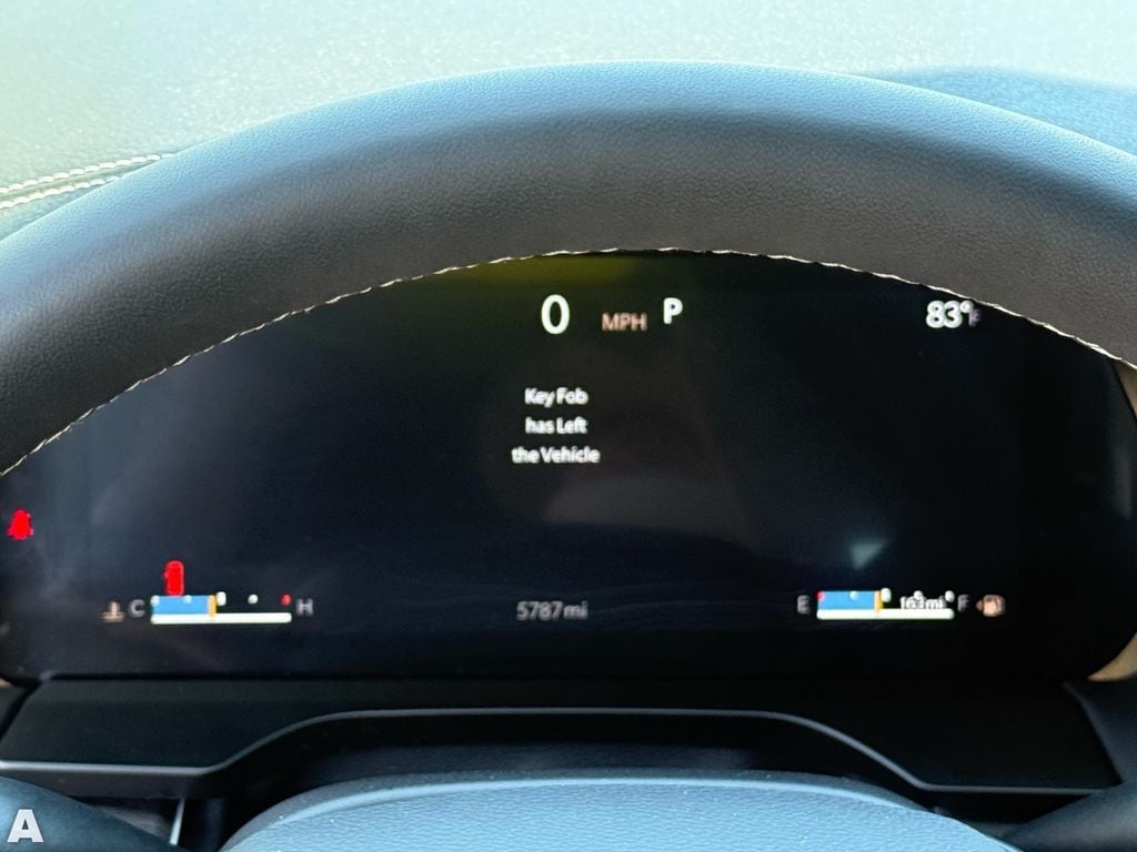 Used 2025 Silver Zynith Jeep Limited image 18