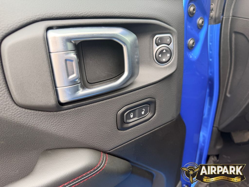 New 2026 Hydro Blue Pearlcoat Jeep Rubicon image 13