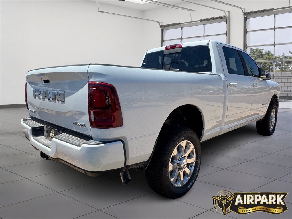 2026 Ram 2500 Laramie photo 4
