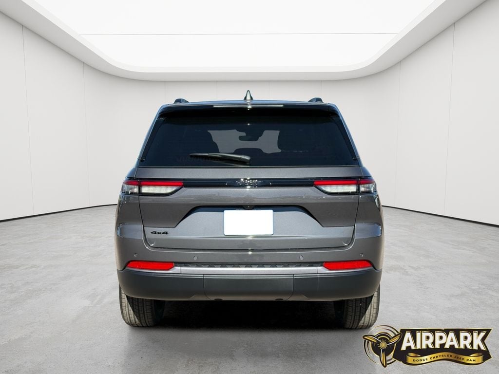 New 2026 Baltic Gray Jeep Laredo image 6