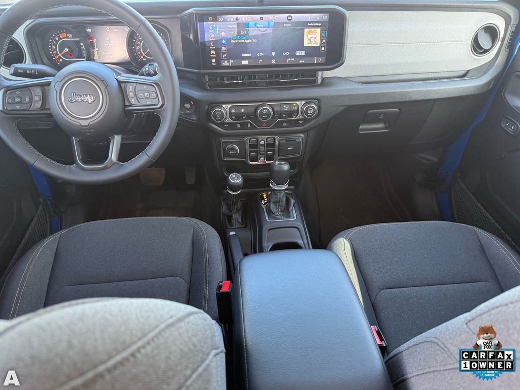 Used 2025 Hydro Blue Pearl Coat Jeep Sport S image 26