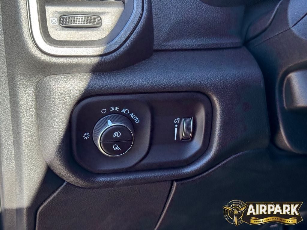 New 2026 Granite Crystal Ram Tradesman image 15