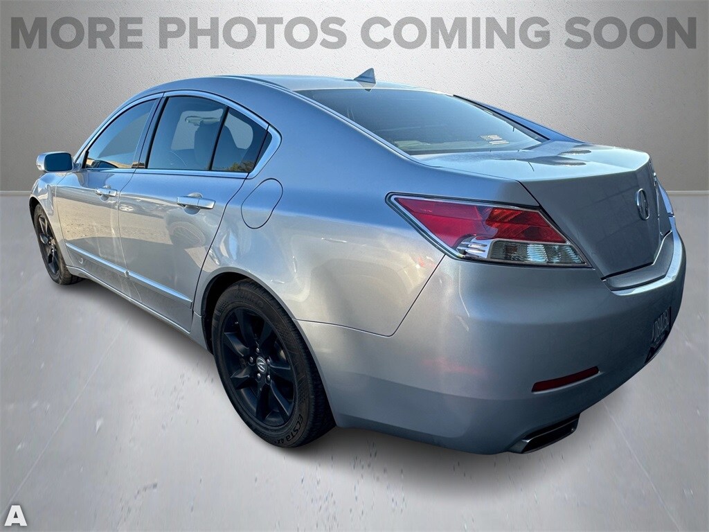 2013 Acura TL photo 2
