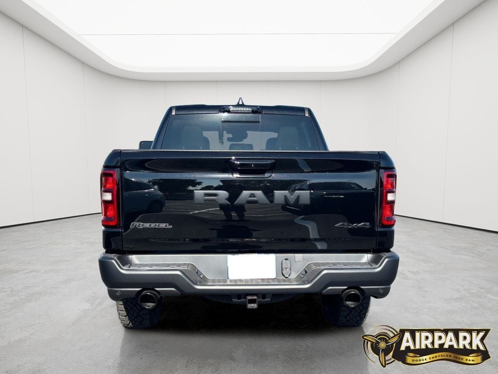 New 2026 Diamond Black Crystal Pearlcoat Ram Rebel image 5