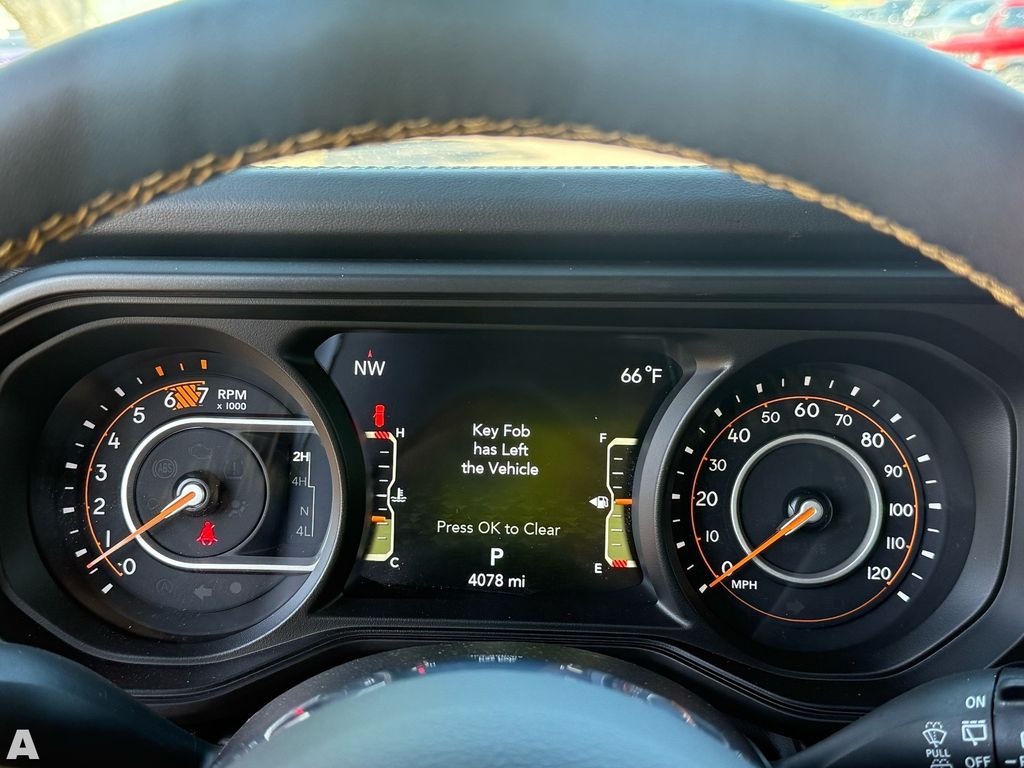 Used 2025 Black Clearcoat Jeep Sahara image 18