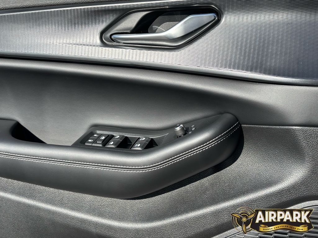 New 2025 Bright White Jeep Laredo image 17