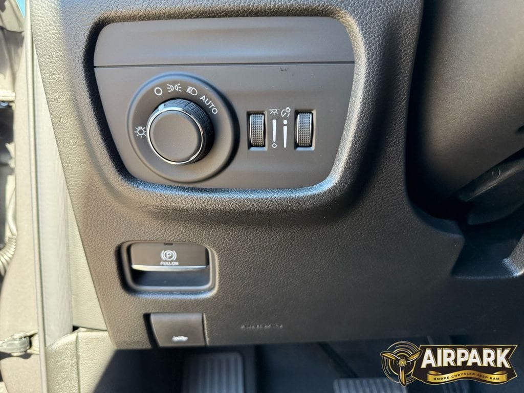 New 2026 Baltic Gray Jeep Laredo image 14