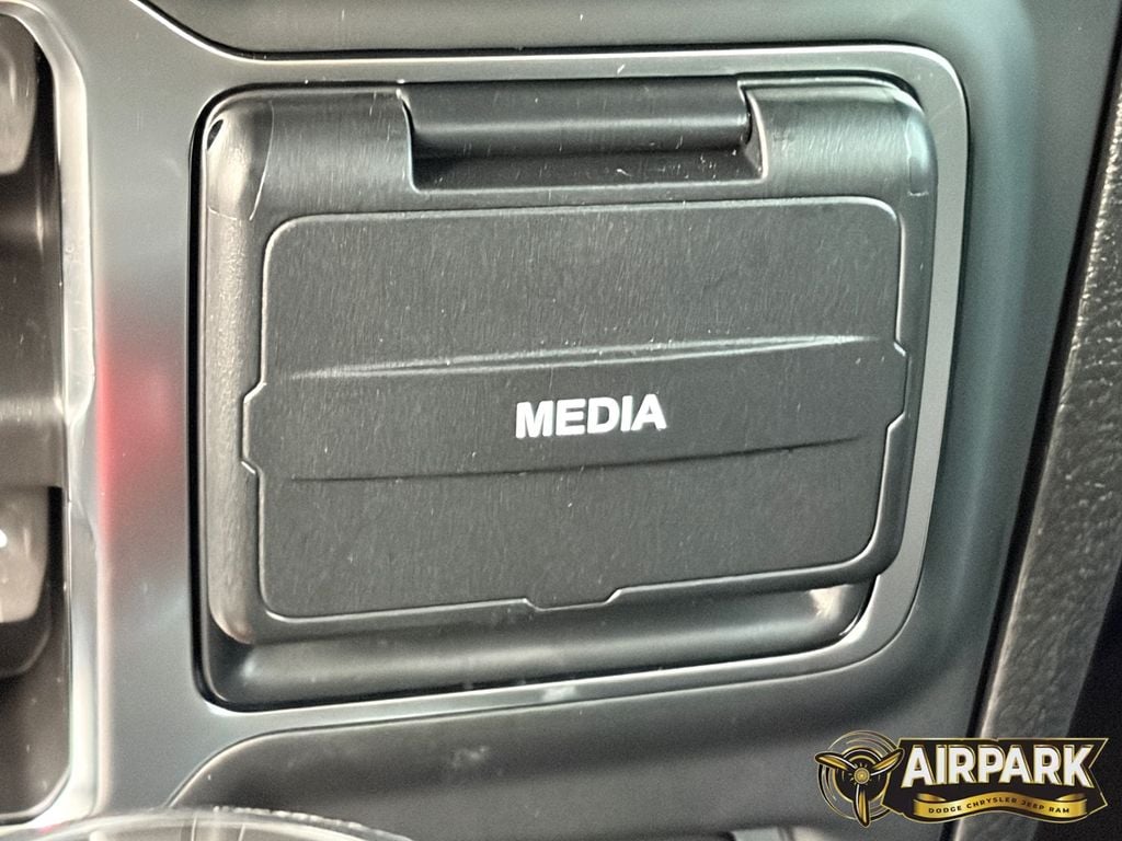 New 2026 Bright White Jeep Mojave image 29