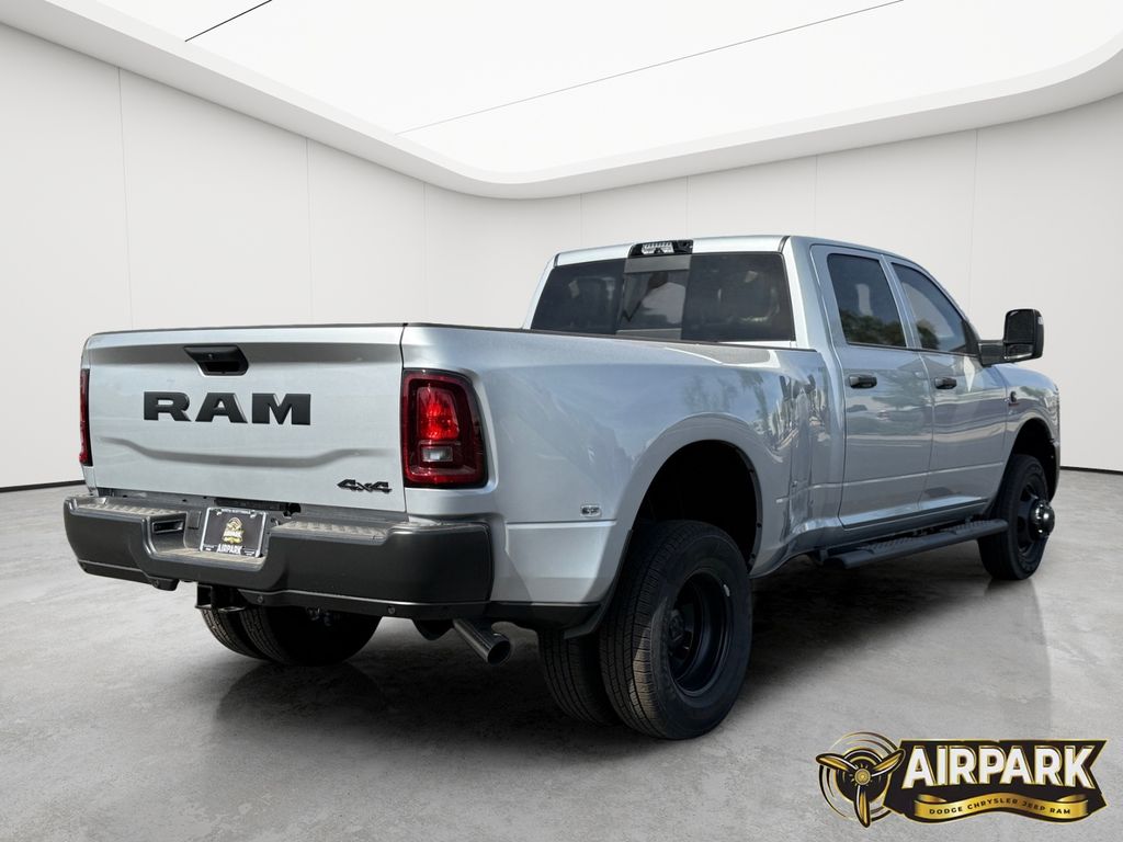 New 2026 Silver Zynith Ram Tradesman image 4