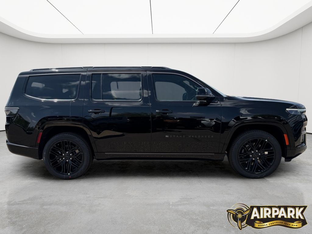 New 2026 High Gloss Black Jeep Limited image 3