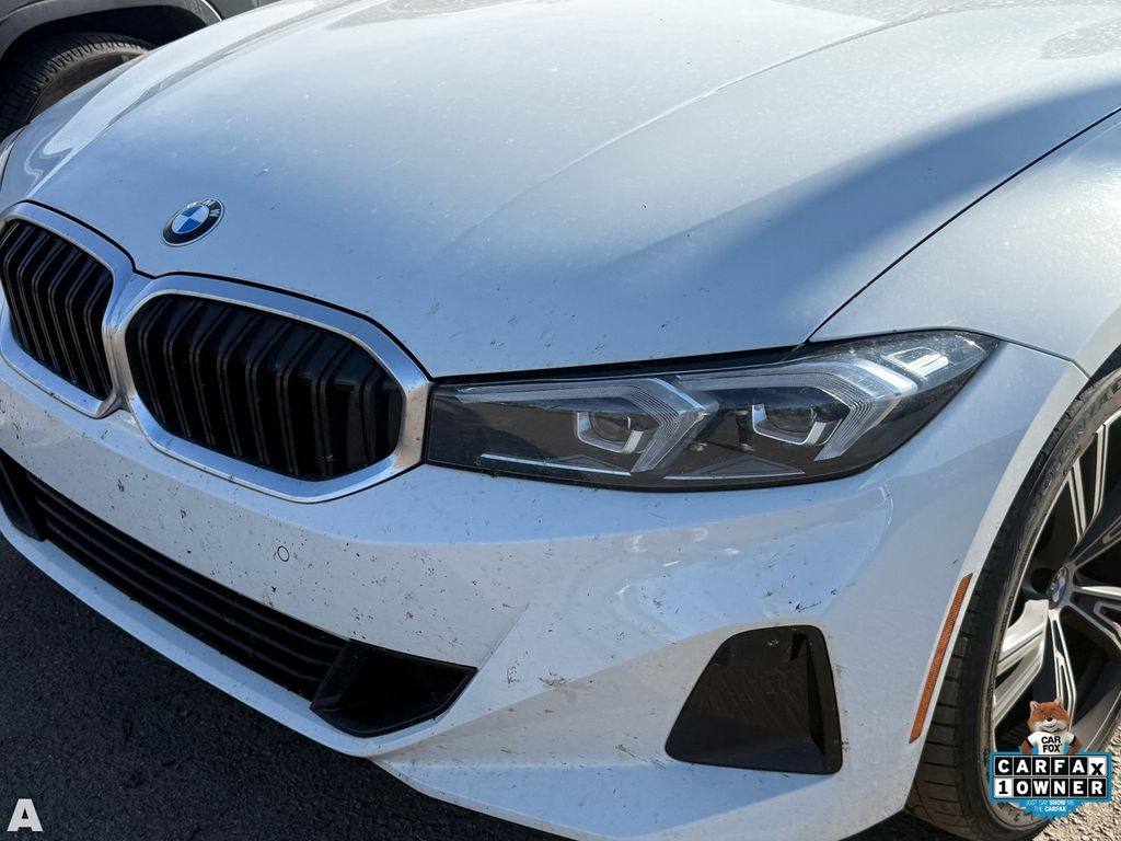 2023 BMW 3 Series 330i - Photo 8