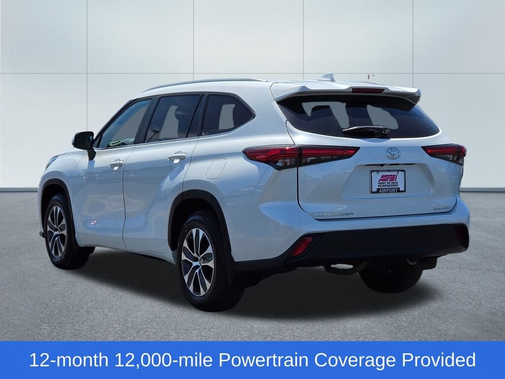 Used 2023 Toyota Highlander L SUV