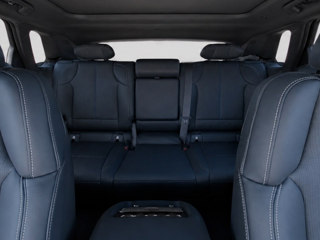 2025 Cadillac LYRIQ Sport 3 - Photo 17