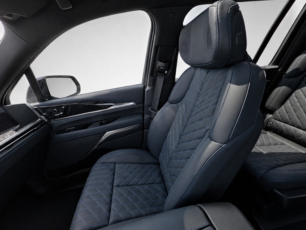 2026 Cadillac Escalade IQL Sport - Photo 11