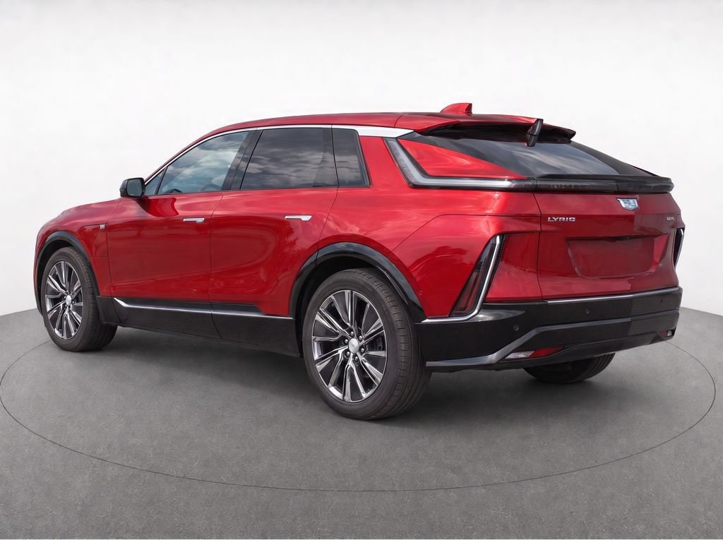 New 2025 CADILLAC LYRIQ Luxury 3 SUV