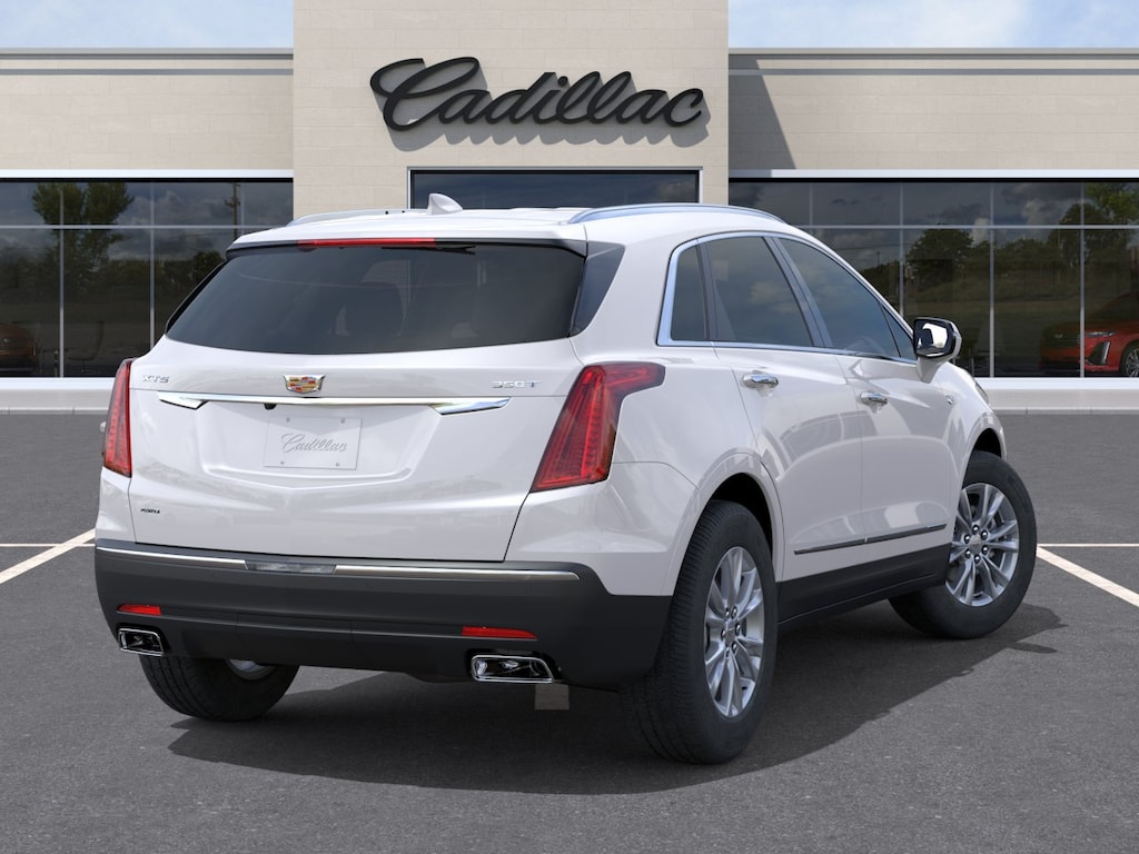 New 2026 CADILLAC XT5 Luxury SUV