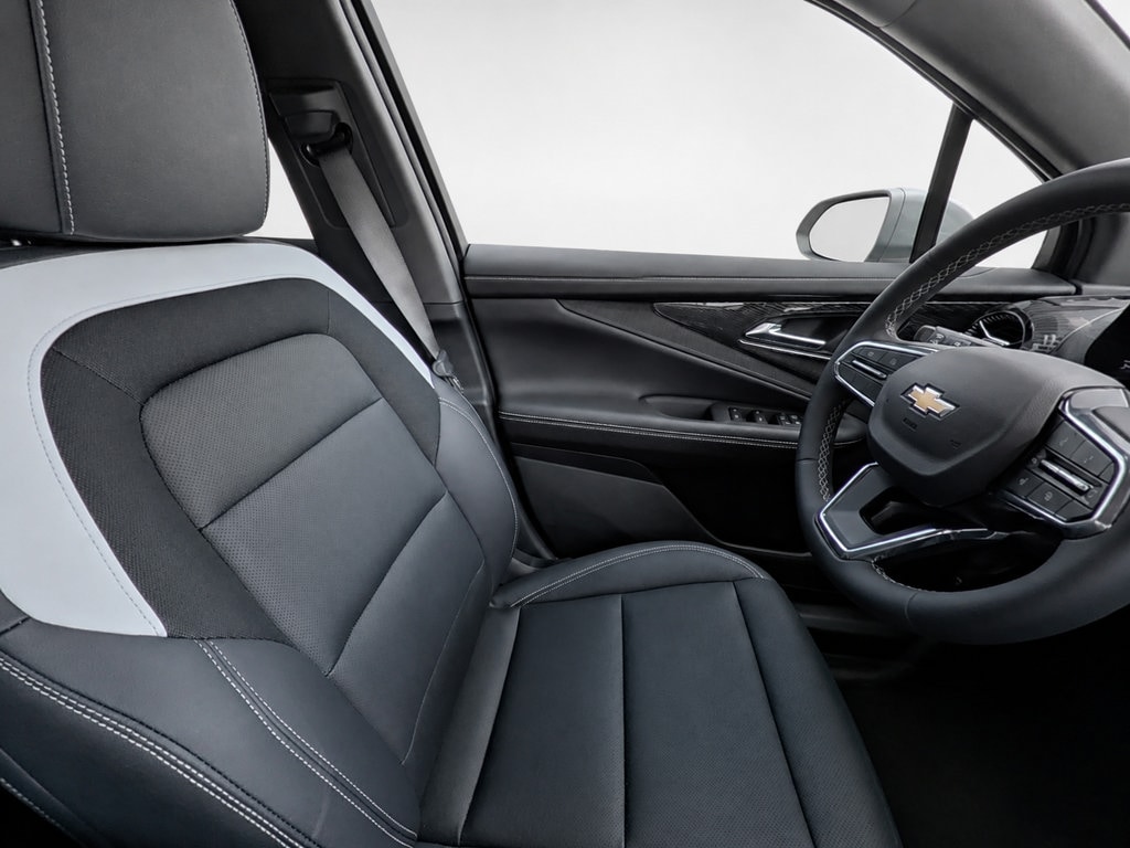 2026 Chevrolet Blazer EV LT - Photo 10