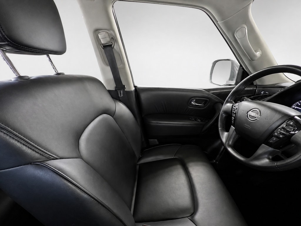 2022 Nissan Armada SV - Photo 9