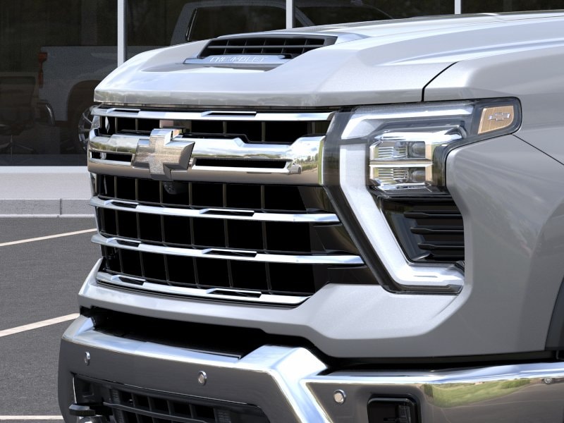 2026 Chevrolet Silverado 3500 HD LTZ - Photo 13