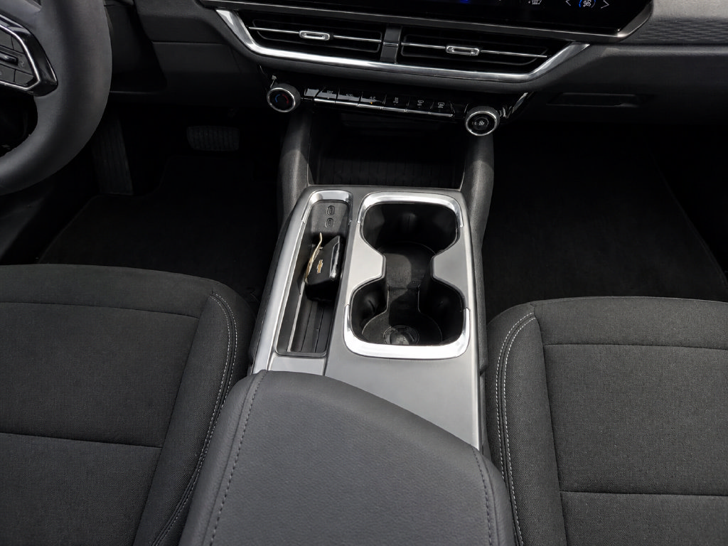 2026 Chevrolet Equinox EV 1LT - Photo 12