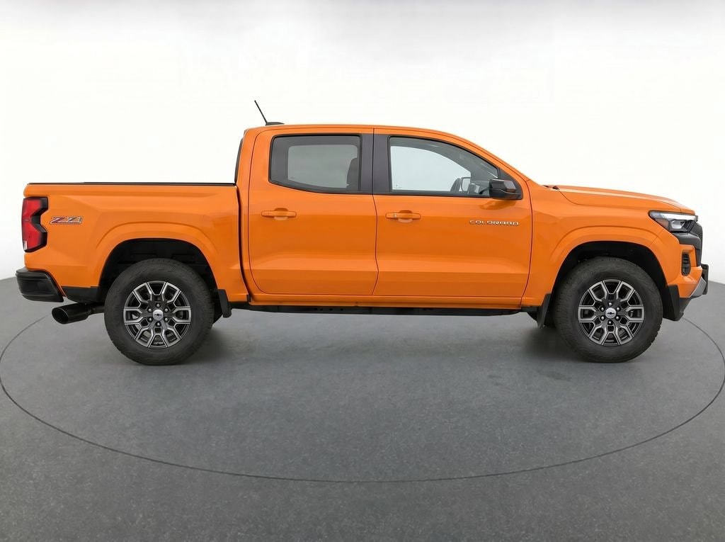 2026 Chevrolet Colorado Z71 - Photo 8