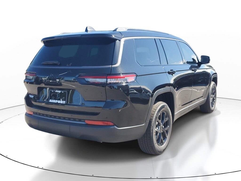 New 2026 Jeep Grand Cherokee L Laredo Altitude Laredo Altitude 4x2