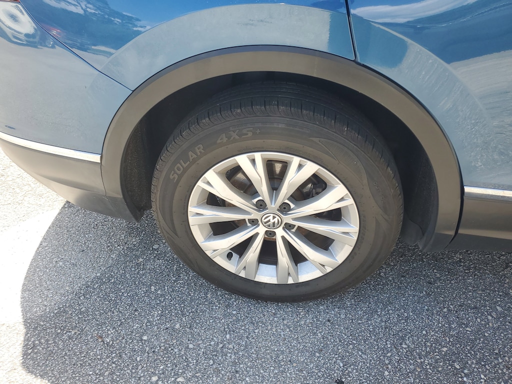Used 2018 Volkswagen Tiguan 2.0T SEL SUV
