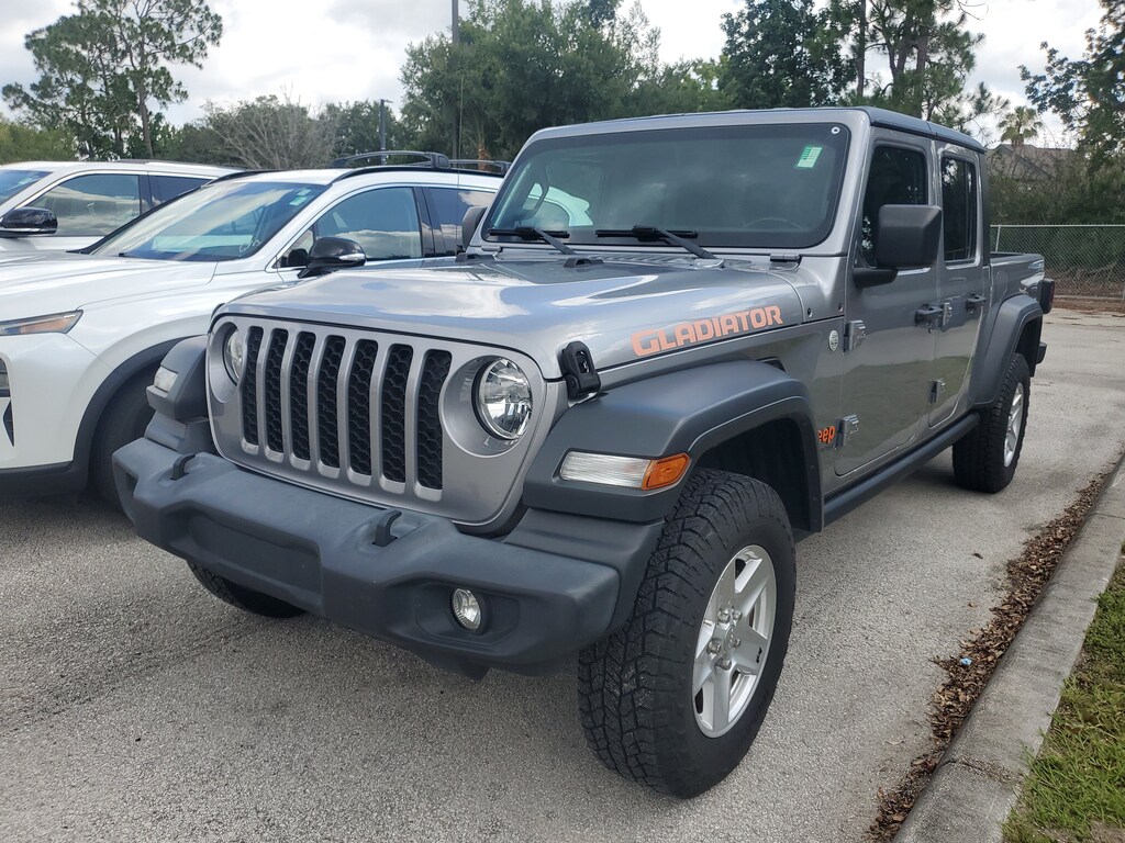 Used 2020 Jeep Gladiator Sport Truck Crew Cab