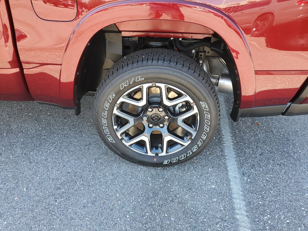 New 2026 Ram 1500 Laramie Laramie 4x2 Crew Cab 57 Box