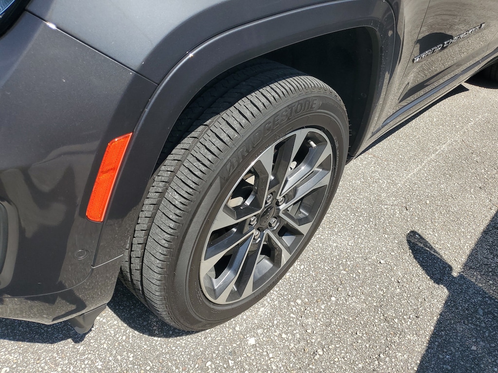 Used 2021 Jeep Grand Cherokee L Overland SUV